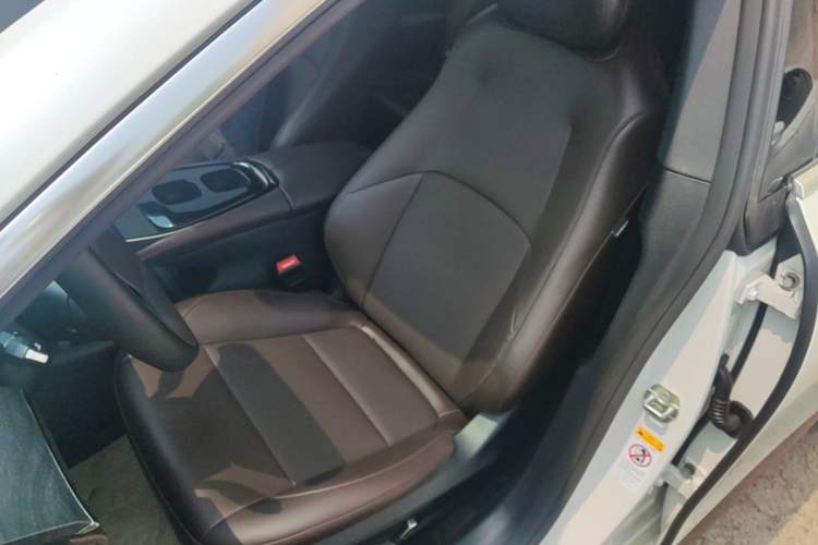 Used CHANGAN NEVO A07 2025 Range-Extended "True Fragrant" Edition 230 Luxury Version Left Front Seat
