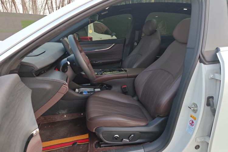 Used CHANGAN NEVO A07 2025 Blue Whale Range-Extending Version 230 Flagship Model Left Front Seat