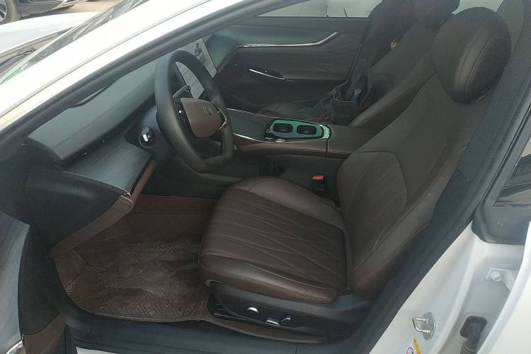 Used CHANGAN NEVO A07 2025 Pure Electric "True Fragrance" Edition 625 Flagship Model Left Front Seat