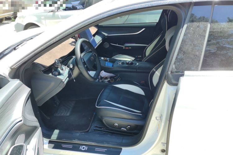 Used CHANGAN NEVO A07 2025 All-Electric "True Fragrance" Edition 710-Mile Long-Range Version Left Front Seat