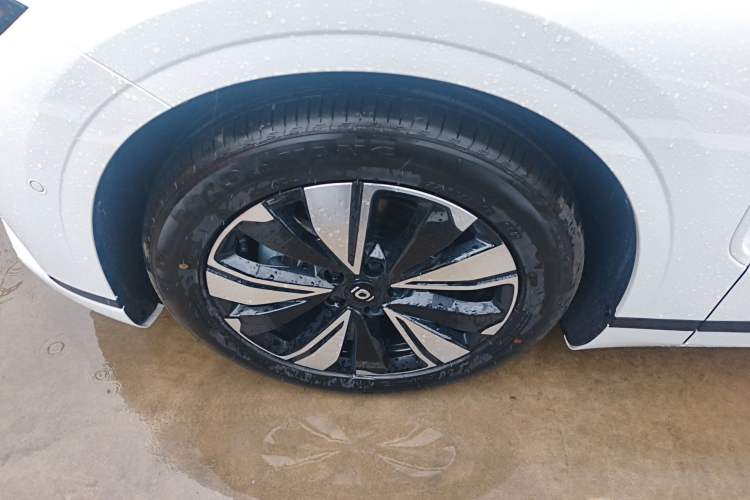 Used CHANGAN NEVO A07 2025 All-Electric "Real Bargain" 525 Luxury Model Left Front Wheel Hub