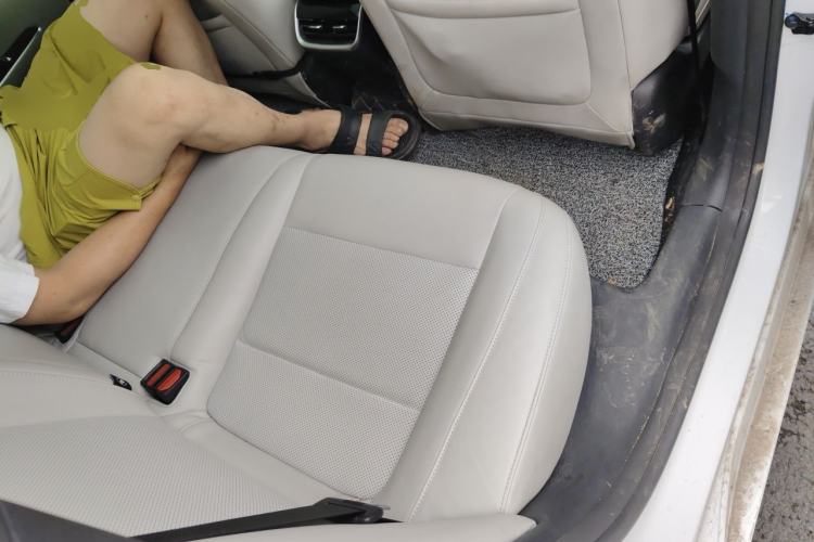 Used CHANGAN NEVO A07 2025 All-Electric "Real Bargain" 525 Luxury Model Left Rear Seat