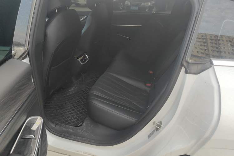 Used CHANGAN NEVO A07 2025 All-Electric "True Fragrance" Edition 710-Mile Long-Range Version Left Rear Seat