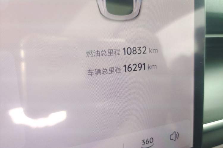 Used CHANGAN NEVO A07 2025 Range-Extended "Truly Delicious" 140 Elite Version Odometer Close Up
