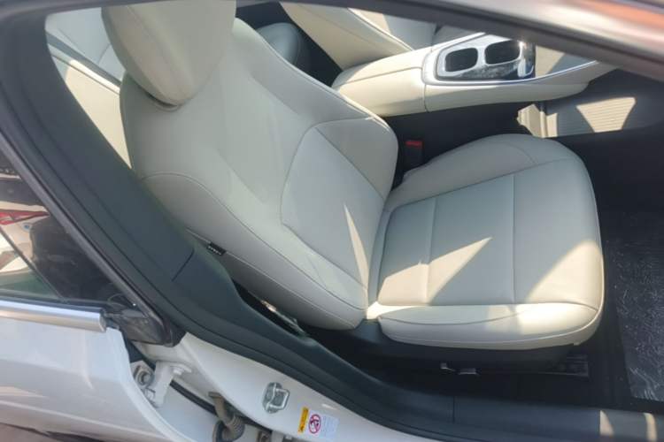 Used CHANGAN NEVO A07 2025 All-Electric "Real Bargain" 525 Luxury Model Right Front Seat