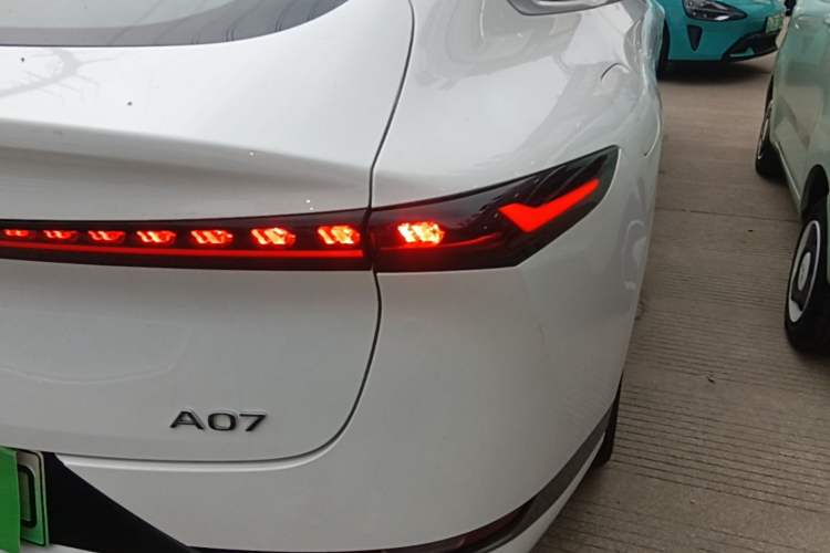 Used CHANGAN NEVO A07 2025 Range-Extended "Truly Delicious" 140 Elite Version Right Rear Taillight