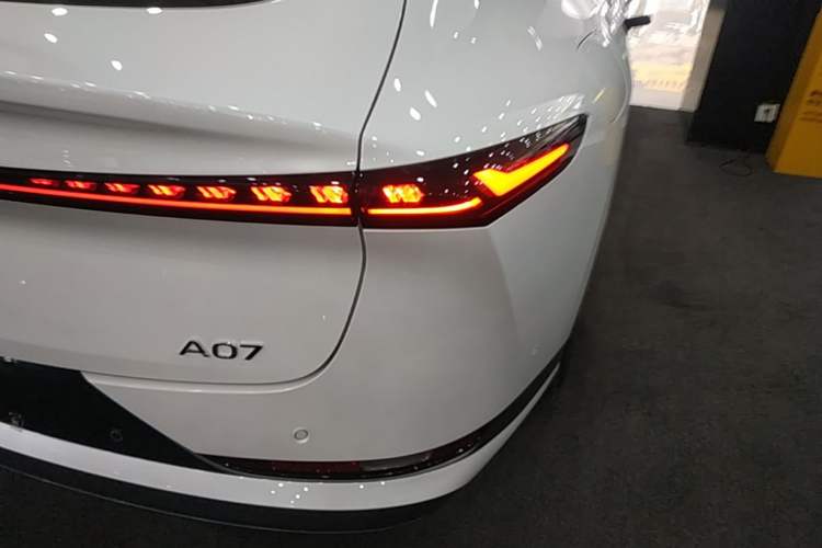 Used CHANGAN NEVO A07 2025 All-Electric "Real Bargain" 525 Luxury Model Right Rear Taillight
