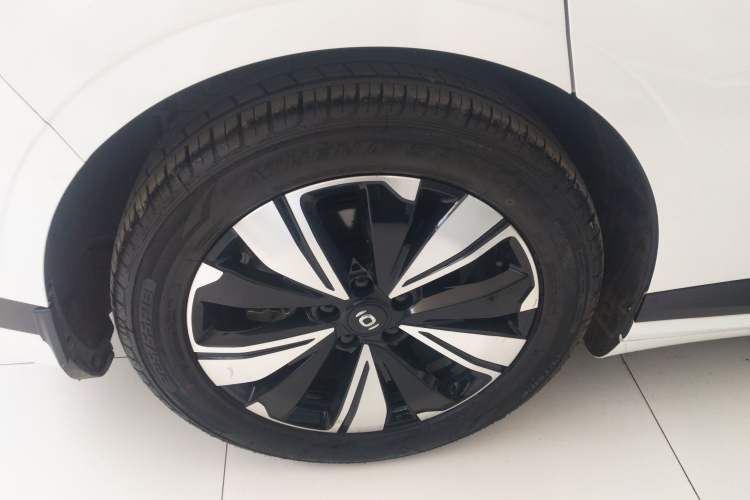 Used CHANGAN NEVO A07 2025 All-Electric "Real Bargain" 525 Luxury Model Right Rear Wheel Hub