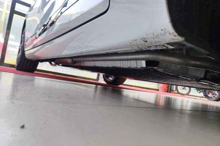 Used CHANGAN NEVO A07 2025 Range-Extended "True Fragrant" Edition 230 Flagship Model Right Side Sill