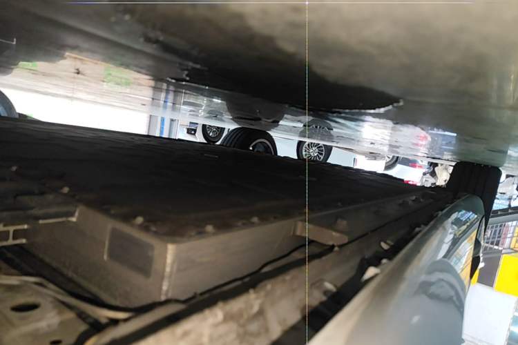 Used CHANGAN NEVO A07 2025 Pure Electric "True Fragrance" Edition 625 Flagship Model Right Side Sill