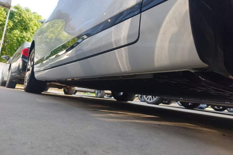 Used CHANGAN NEVO A07 2025 All-Electric "Real Bargain" 525 Luxury Model Right Side Sill