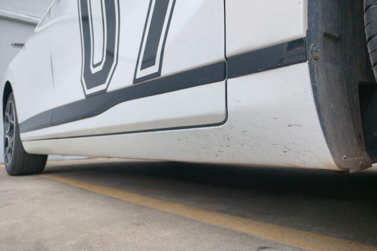 Used CHANGAN NEVO A07 2025 Blue Whale Extended-Range 230 Prestige Model Right Side Sill