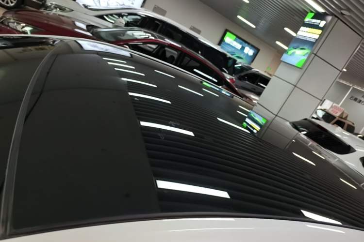 Used CHANGAN NEVO A07 2025 Blue Whale Range-Extending Model 140 Elite Version Roof