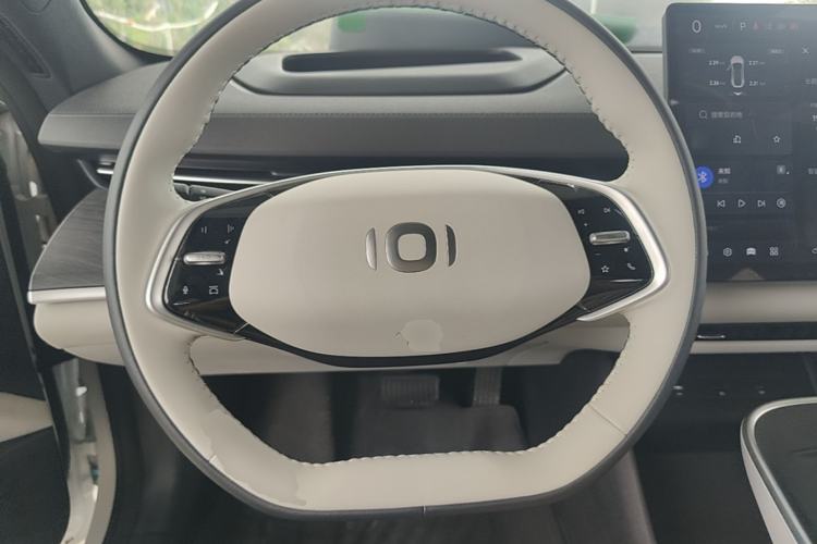 Used CHANGAN NEVO A07 2025 Blue Whale Pure Electric 625 Flagship Model Steering Wheel
