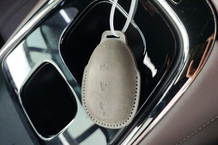 Used CHANGAN NEVO A07 2025 All-Electric "True Fragrance" Edition 710-Mile Long-Range Version Vehicle Key