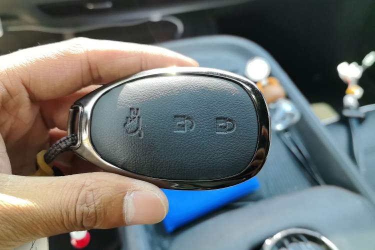 Used CHANGAN NEVO A07 2025 All-Electric "True Fragrance" Edition 710-Mile Long-Range Version Vehicle Key