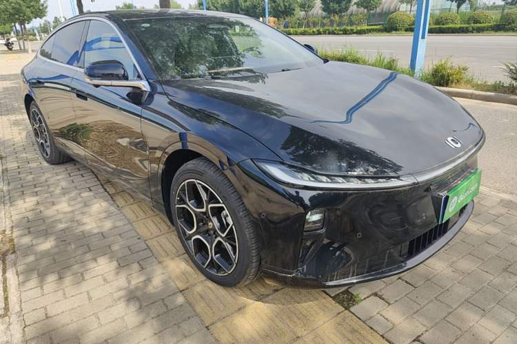 Used CHANGAN NEVO A07 2026 Model Ultra-Long Blue Whale Pure Electric 730 Flagship Edition Front Right 45 Deg