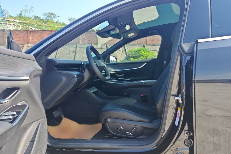Used CHANGAN NEVO A07 2026 Model Ultra-Long Blue Whale Range-Extending 310 Flagship Edition Interior 2