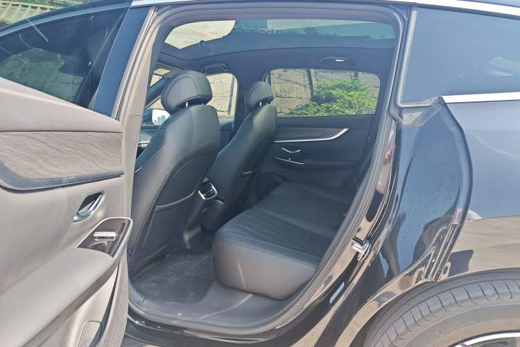 Used CHANGAN NEVO A07 2026 Model Ultra-Long Blue Whale Range-Extending 310 Flagship Edition Interior 4