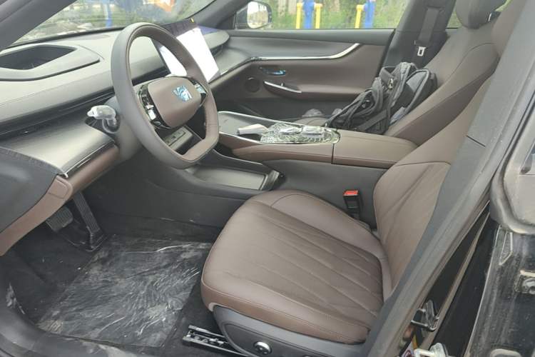Used CHANGAN NEVO A07 2026 Model Ultra-Long Blue Whale Range-Extending 310 Flagship Edition Left Front Seat