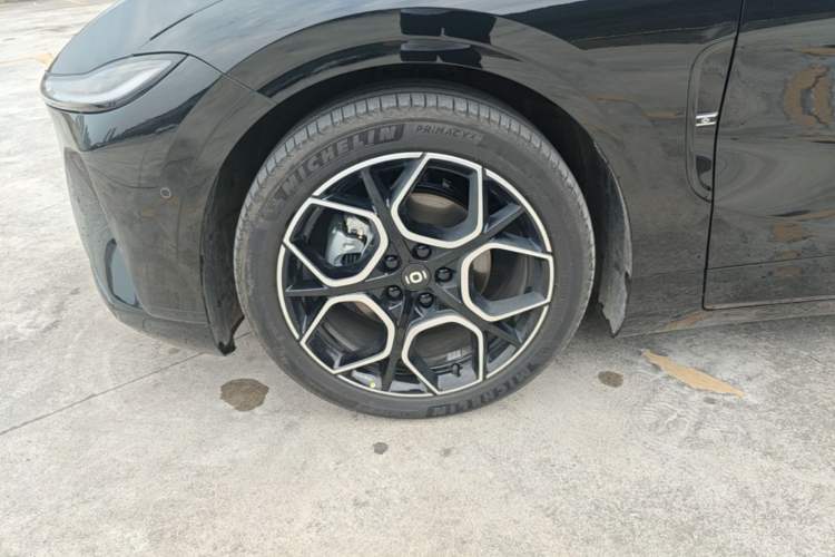 Used CHANGAN NEVO A07 2026 Model Ultra-Long Blue Whale Range-Extending 310 Flagship Edition Left Front Wheel Hub