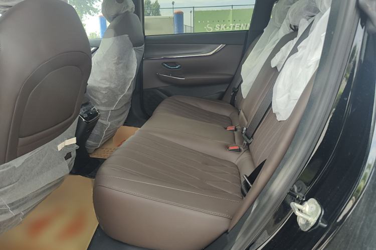 Used CHANGAN NEVO A07 2026 Model Ultra-Long Blue Whale Pure Electric 730 Flagship Edition Left Rear Seat