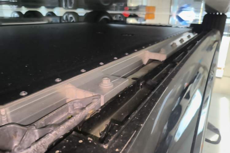 Used CHANGAN NEVO A07 2026 Model Ultra-Long Blue Whale Pure Electric 730 Flagship Edition Left Side Sill