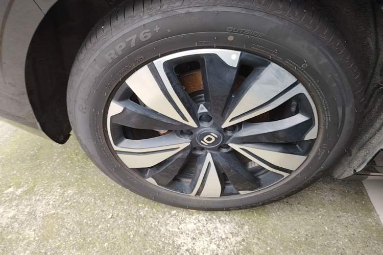 Used CHANGAN NEVO A07 2026 Model 550 Enjoyment Edition Right Rear Wheel Hub