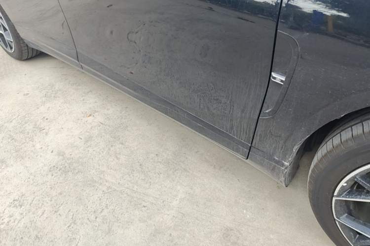 Used CHANGAN NEVO A07 2026 Model Ultra-Long Blue Whale Range-Extending 310 Flagship Edition Right Side Sill