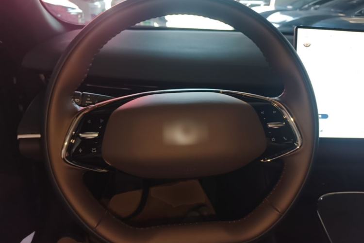 Used CHANGAN NEVO A07 2026 Model Ultra-Long Blue Whale Pure Electric 730 Luxury Edition Steering Wheel