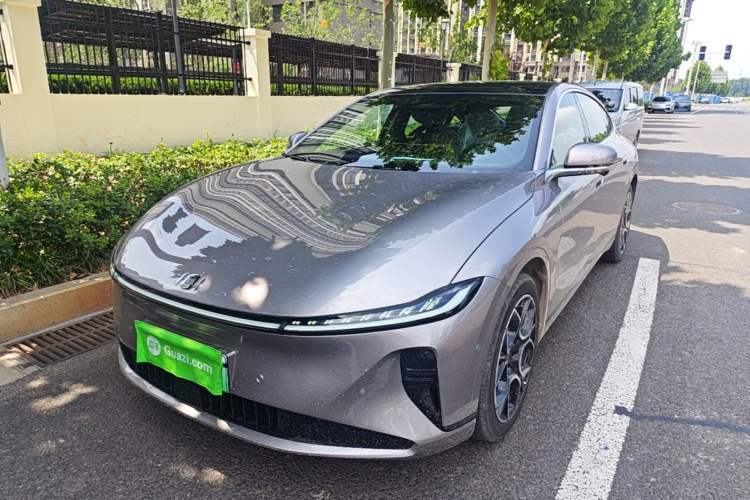 Gebrauchter CHANGAN NEVO A07 2026 Model Ultra-Long Blue Whale Pure Electric 730 Luxury Edition Guazi used car, China used car export, Used car for sale, Used cars, Cheapest cars for sale