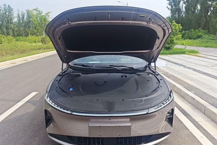 Used CHANGAN NEVO A07 2026 Model Ultra-Long Blue Whale Pure Electric 730 Flagship Edition Engine Bay