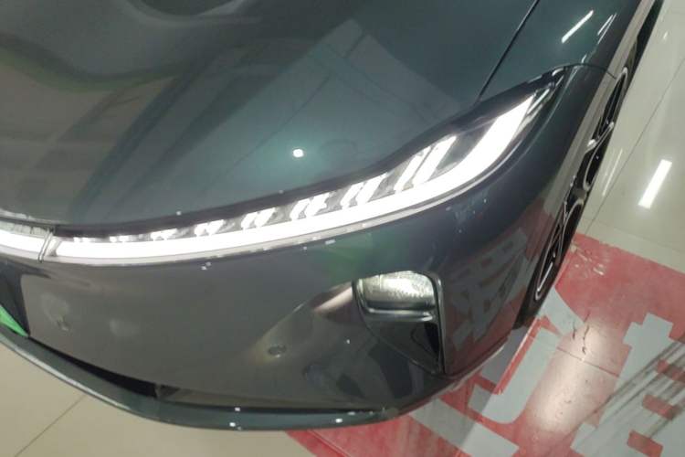 Used CHANGAN NEVO A07 2026 Model Ultra-Long Blue Whale Pure Electric 730 Flagship Edition Left Front Headlight