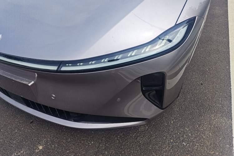 Used CHANGAN NEVO A07 2026 Model Ultra-Long Blue Whale Pure Electric 730 Flagship Edition Left Front Headlight