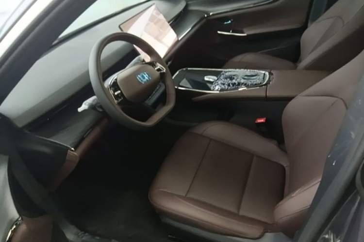 Used CHANGAN NEVO A07 2026 Model Ultra-Long Blue Whale Pure Electric 730 Luxury Edition Left Front Seat