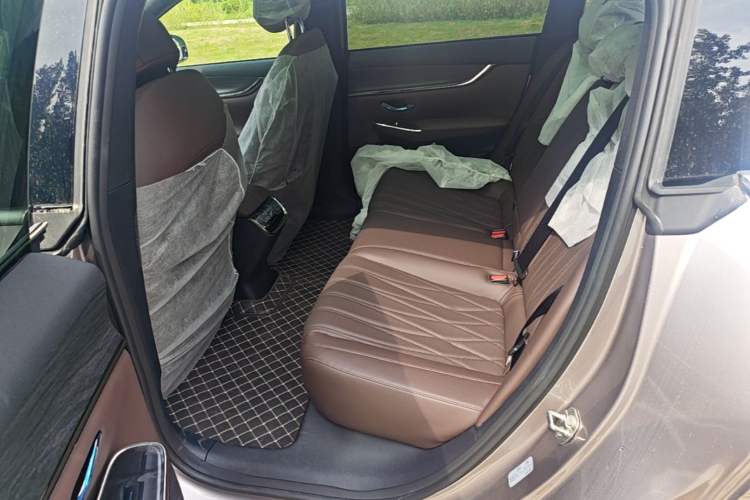 Used CHANGAN NEVO A07 2026 Model Ultra-Long Blue Whale Pure Electric 730 Flagship Edition Left Rear Seat