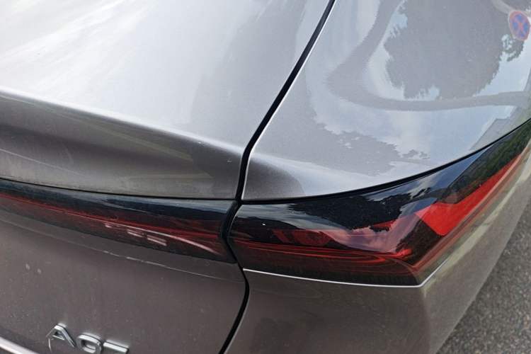 Used CHANGAN NEVO A07 2026 Model Ultra-Long Blue Whale Pure Electric 730 Luxury Edition Right Rear Taillight