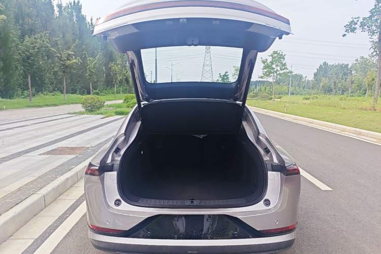 Used CHANGAN NEVO A07 2026 Model Ultra-Long Blue Whale Pure Electric 730 Flagship Edition Trunk