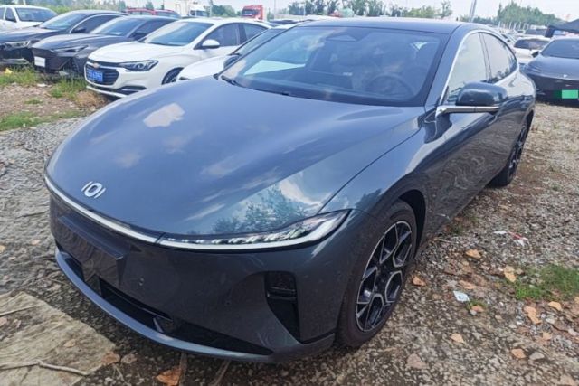 Used CHANGAN NEVO A07 2026 Model Ultra-Long Blue Whale Range-Extending 310 Flagship Edition