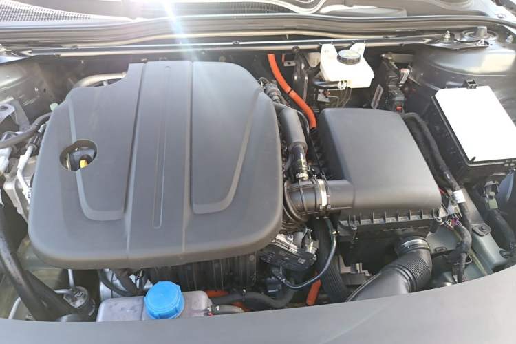 Used CHANGAN NEVO A07 2026 Model Ultra-Long Blue Whale Range-Extending 310 Luxury Edition Engine Bay