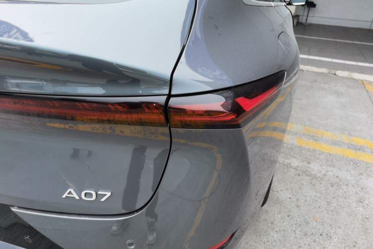 Used CHANGAN NEVO A07 2026 Model Ultra-Long Blue Whale Pure Electric 730 Flagship Edition Right Rear Taillight
