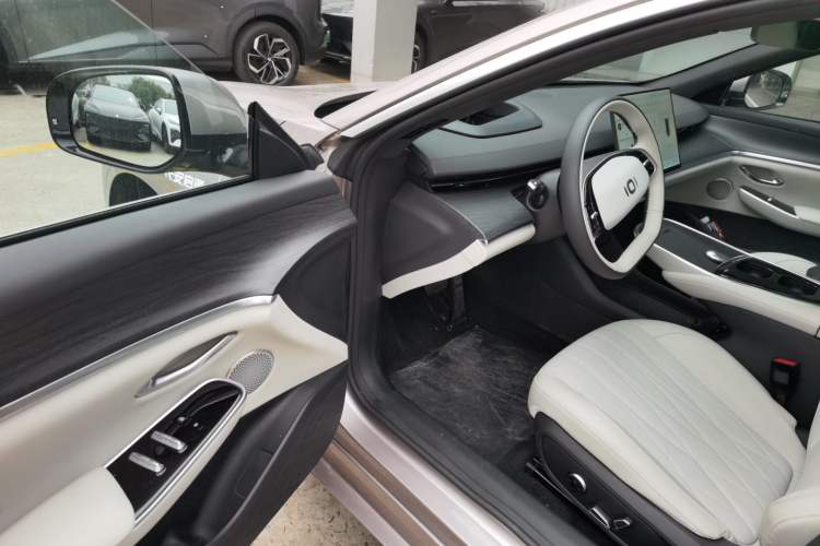 Used CHANGAN NEVO A07 2026 Model Ultra-Long Blue Whale Pure Electric 730 Flagship Edition Driver Seat