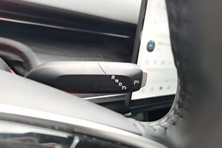 Used CHANGAN NEVO A07 2026 Model Ultra-Long Blue Whale Pure Electric 730 Luxury Edition Gear Lever