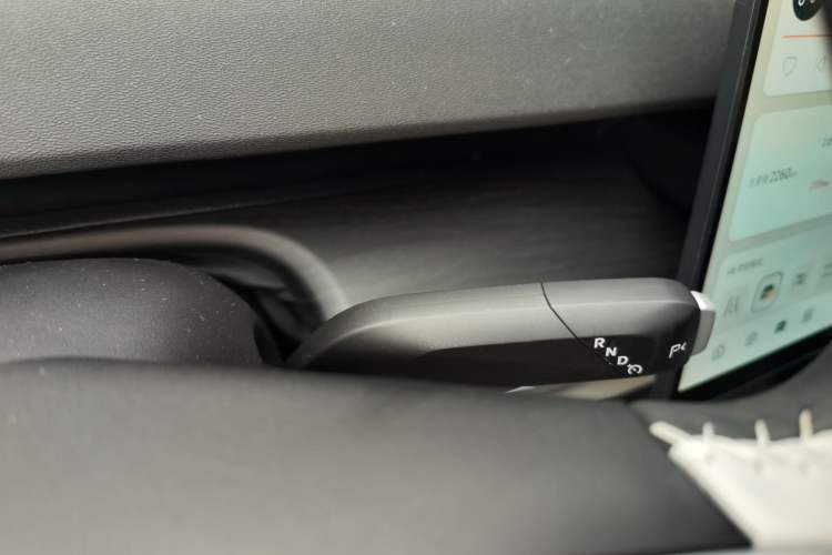 Used CHANGAN NEVO A07 2026 Model Ultra-Long Blue Whale Pure Electric 730 Flagship Edition Gear Lever