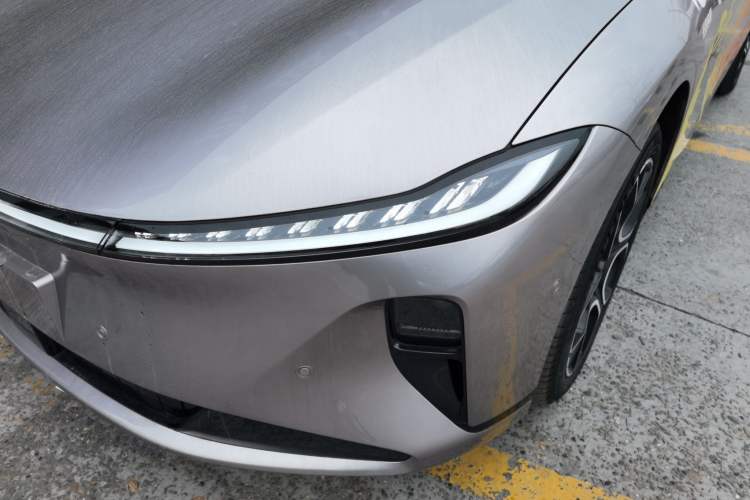 Used CHANGAN NEVO A07 2026 Model Ultra-Long Blue Whale Pure Electric 730 Flagship Edition Left Front Headlight