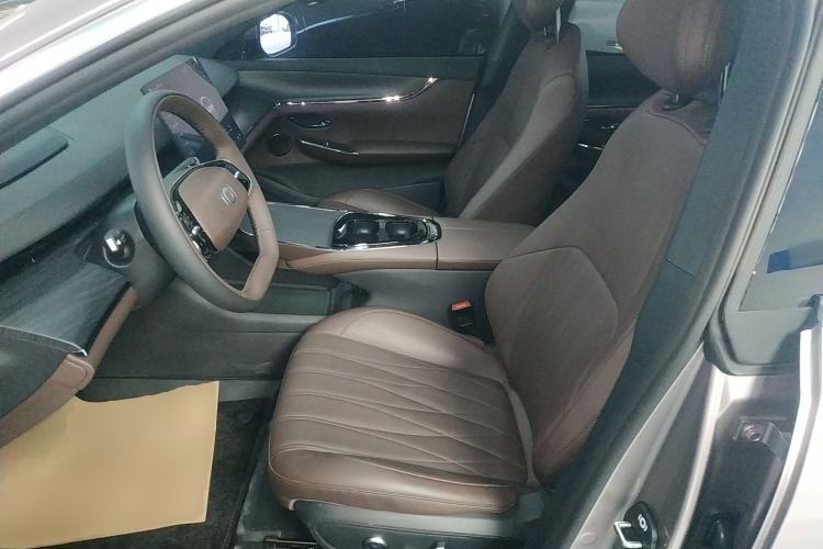 Used CHANGAN NEVO A07 2026 Model Ultra-Long Blue Whale Pure Electric 730 Flagship Edition Left Front Seat
