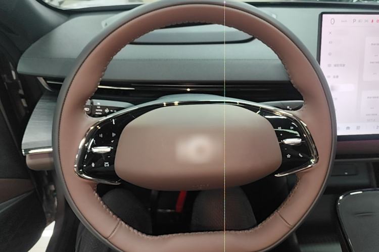 Used CHANGAN NEVO A07 2026 Model Ultra-Long Blue Whale Range-Extending 310 Flagship Edition Steering Wheel