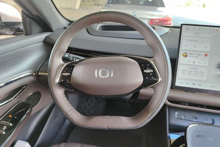 Used CHANGAN NEVO A07 2026 Model Ultra-Long Blue Whale Range-Extending 310 Flagship Edition Steering Wheel