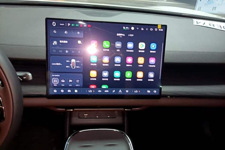 Used CHANGAN NEVO A07 2026 Model Ultra-Long Blue Whale Pure Electric 730 Luxury Edition Audio And AC Panel