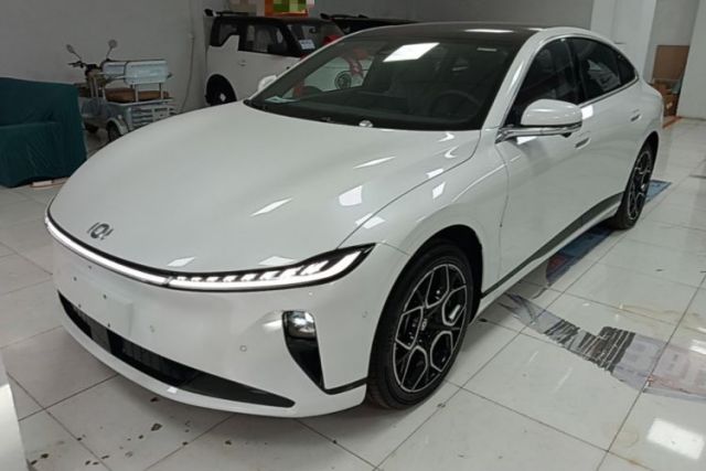 Used CHANGAN NEVO A07 2026 Model Ultra-Long Blue Whale Pure Electric 730 Luxury Edition